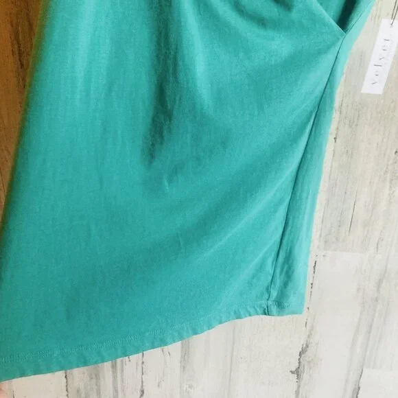 NWT $64 Velvet by Graham Spencer Adelise Knit Surplice Faux Wrap Fitted Top - Picture 5 of 14